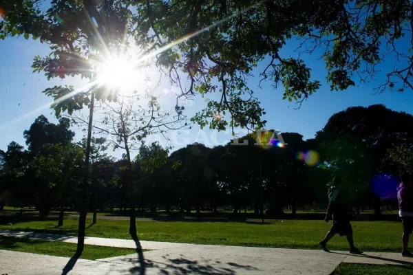 El tiempo estará soleado y cálido este domingo en Tucumán
