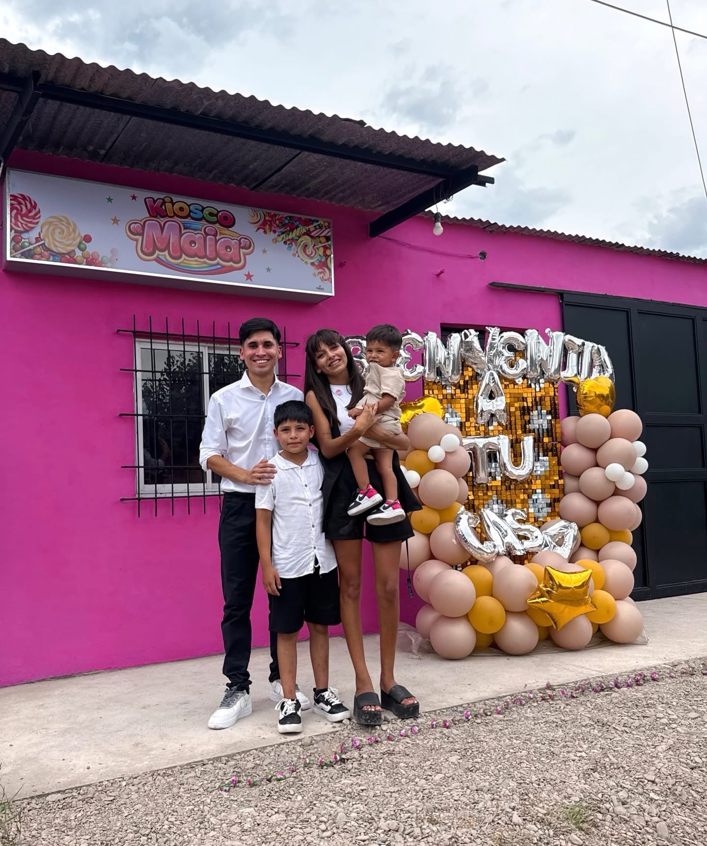 Jorgito Díaz le cumplió el sueño a Maia: le entregó su casa y un kiosco para emprender