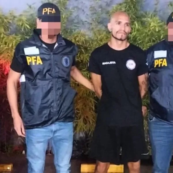 Cayó “el anarquista de la molotov”: detienen a un nuevo implicado por los ataques en el Congreso