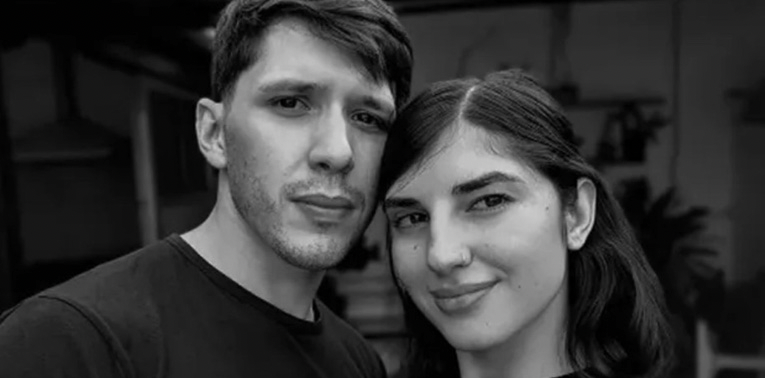 En Rosario hallan muertos a dos jóvenes que eran pareja: los cuerpos estaban en distintos departamentos a pocas cuadras de distancia