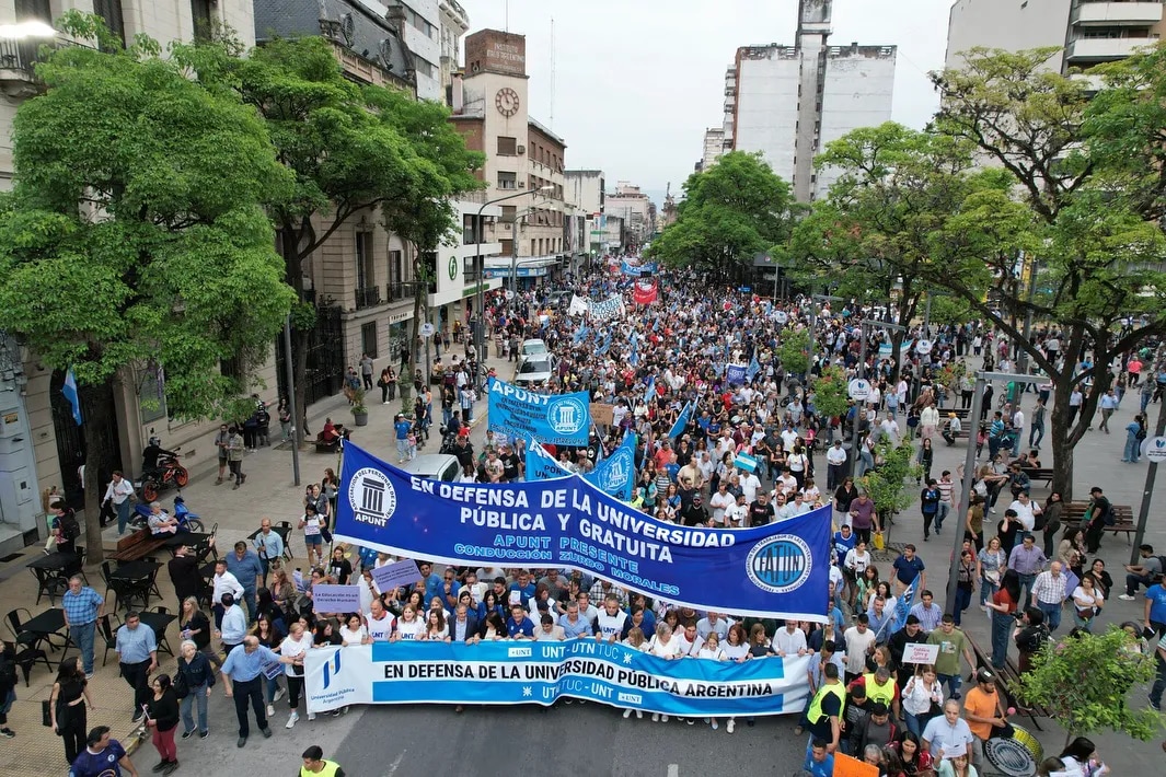 La plaza Independencia será este martes el epicentro del reclamo universitario en Tucumán por la Ley de Financiamiento