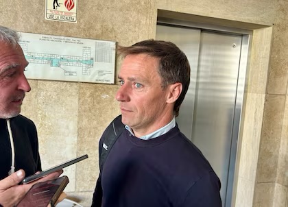 Un contratista declaró que Manuel Adorni gastó USD 245 mil para refaccionar su casa del country Indio Cuá