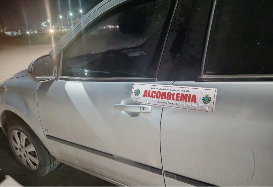 Catorce tucumanos que manejaban alcoholizados quedaron a pie en un control realizado en Lastenia