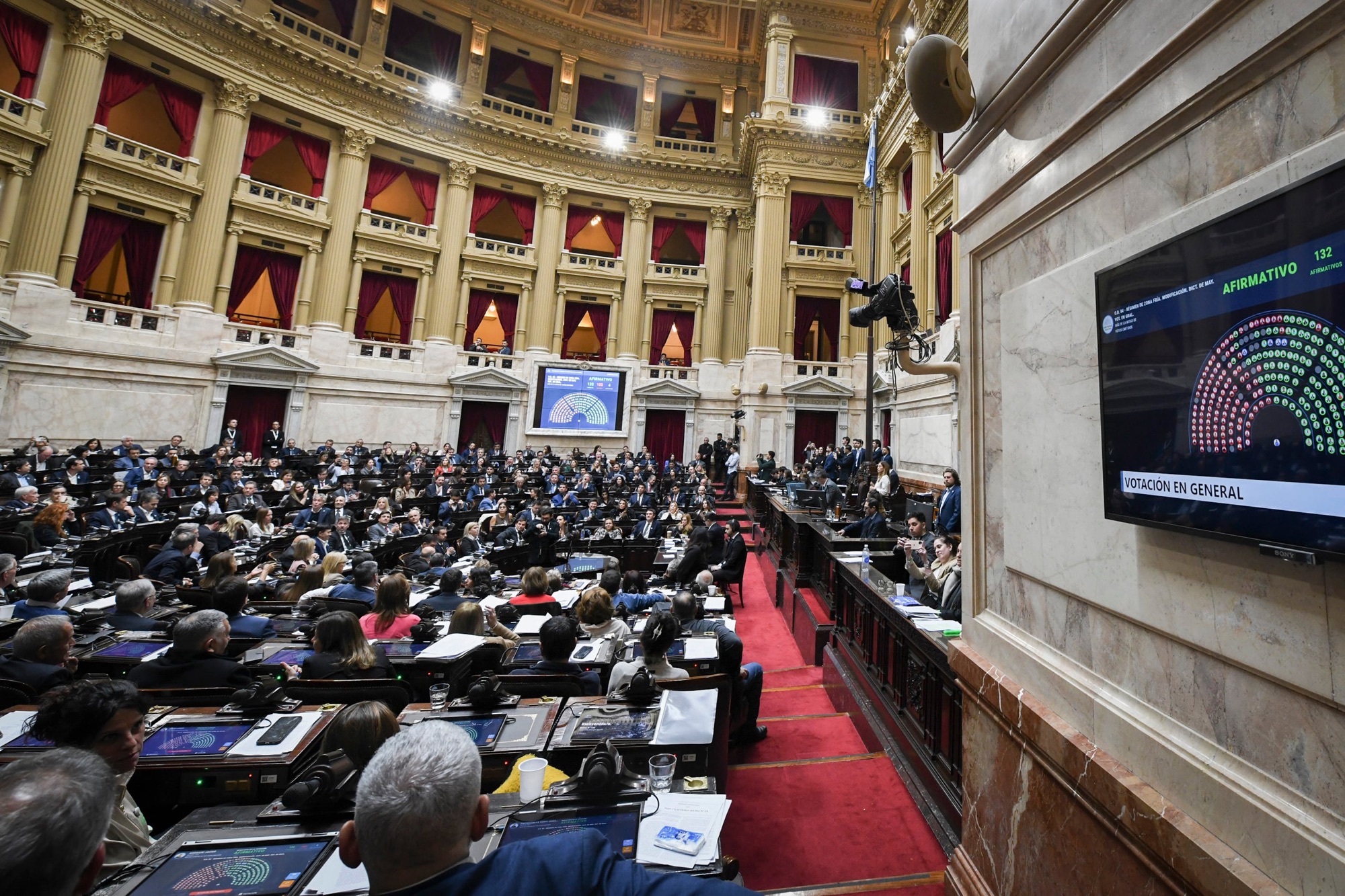 Reforma del Banco Central: siete diputados tucumanos votaron a favor y dos en contra