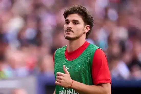 Tras el conflicto por su pase frustrado al Barcelona, Julián Álvarez vuelve a estar entre los convocados del Atlético de Madrid