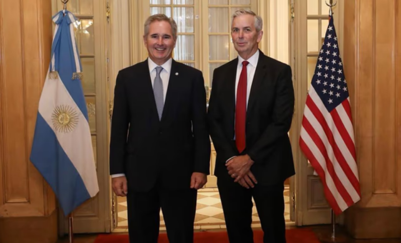 Estados Unidos destacó la transformación económica de la Argentina y pidió avanzar con el acuerdo comercial